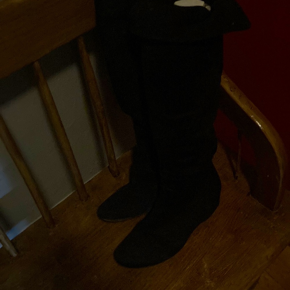 Black suede Janni boots sz 8 1/2